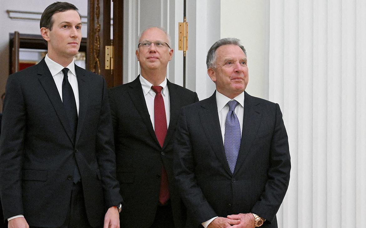 Захарова заявила о продвижении переговоров России с США по Украине