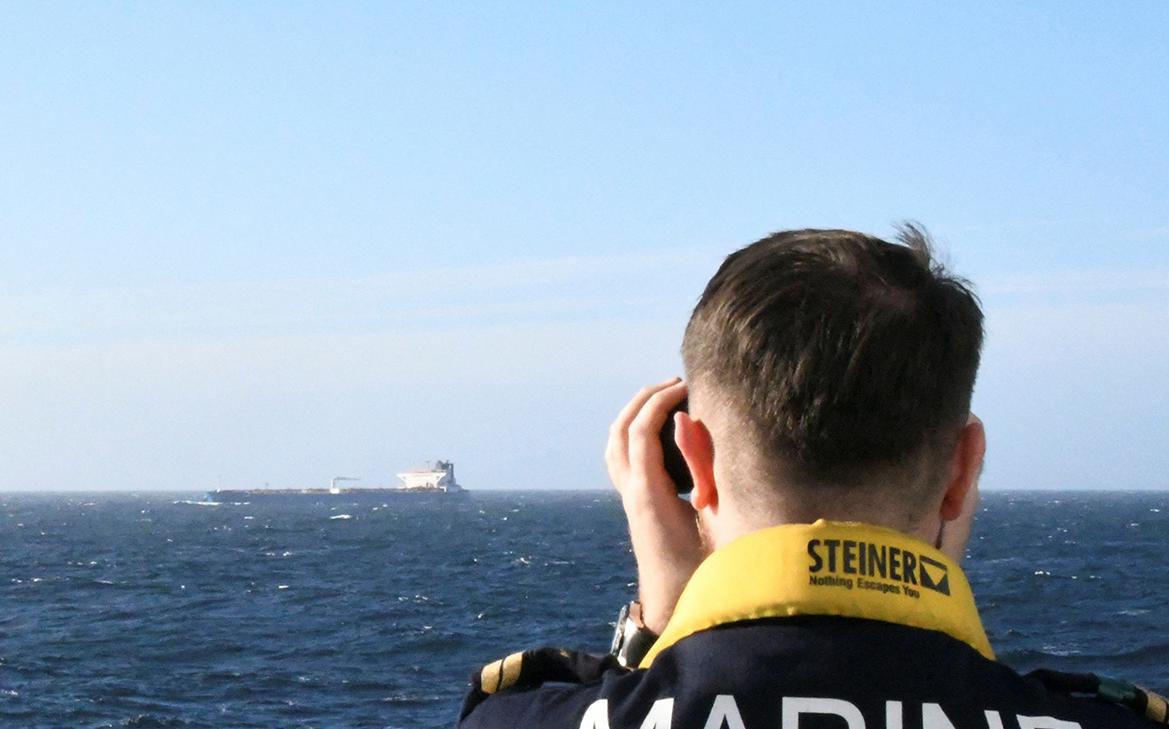 В Марсель прибыл перехваченный Францией танкер, шедший из России