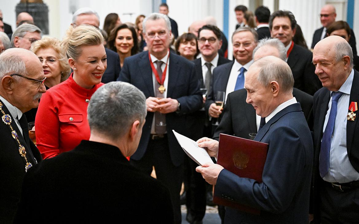 Глава Центра Пирогова попросил Путина беречь здоровье ради страны