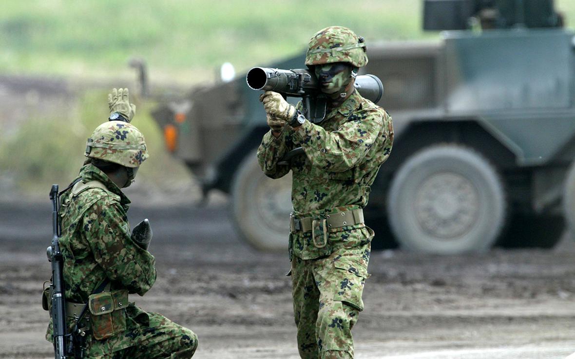 Почему Япония приняла рекордный военный бюджет и на что его потратит