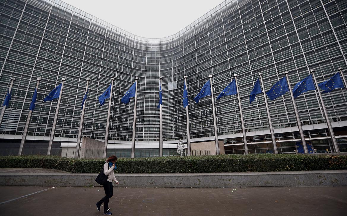 Захарова заявила, что ЕС уничтожил доверие к себе, нужное для диалога