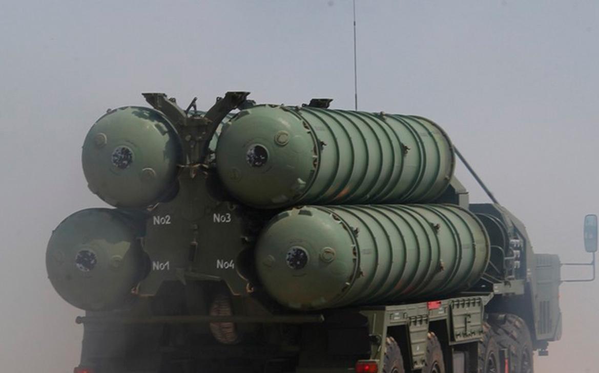 Военные сбили летевший на Москву дрон