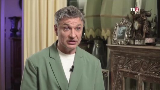 Светлана Светличная слова любви вы говорили мне 24.12.2025 смотреть онлайн