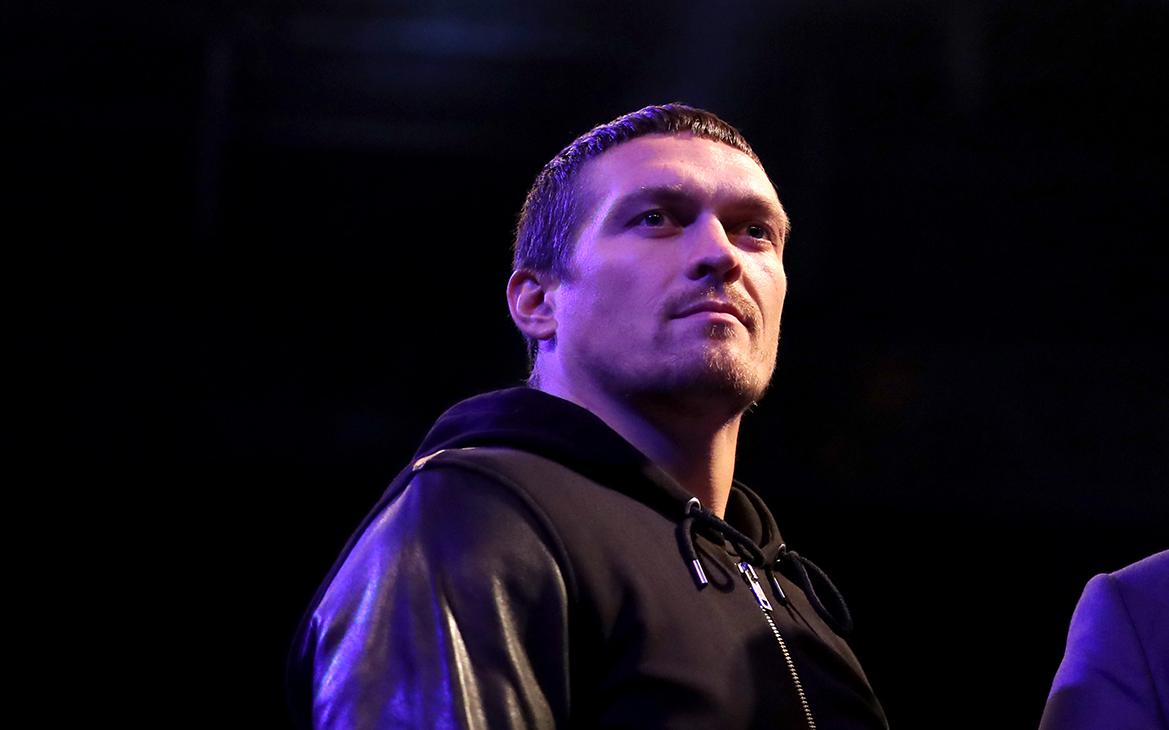 Боксер Усик допустил, что может стать президентом Украины