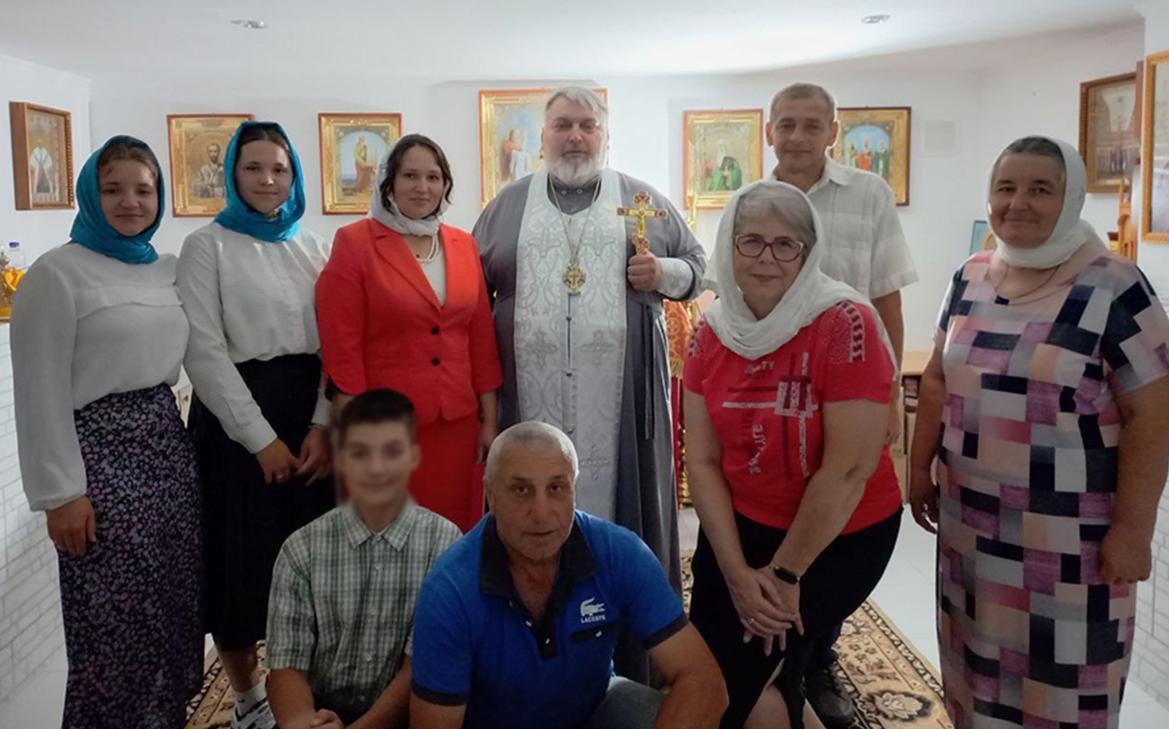 Священник с женой и семья прихожан погибли при атаке дронов в ДНР