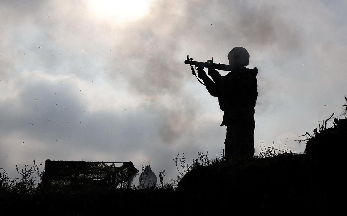 Медведев назвал условие завершения военной операции