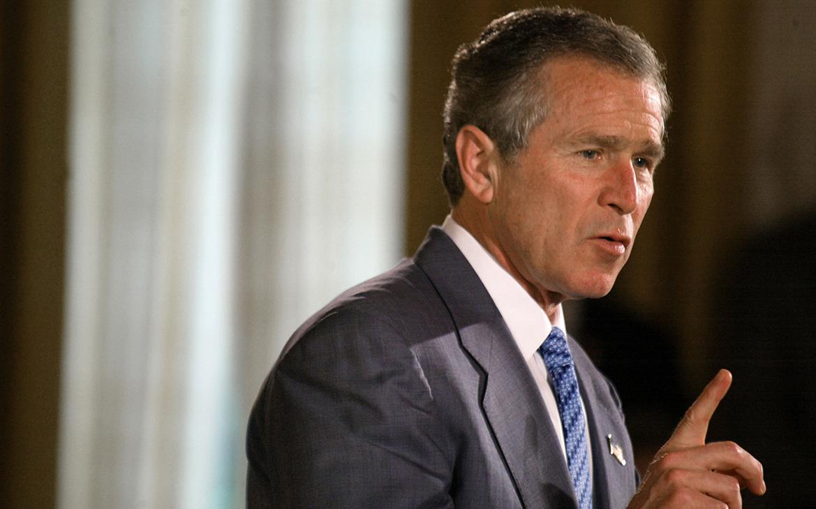 Медведев потребовал ввести биометрию на всех пунктах пропуска на границе