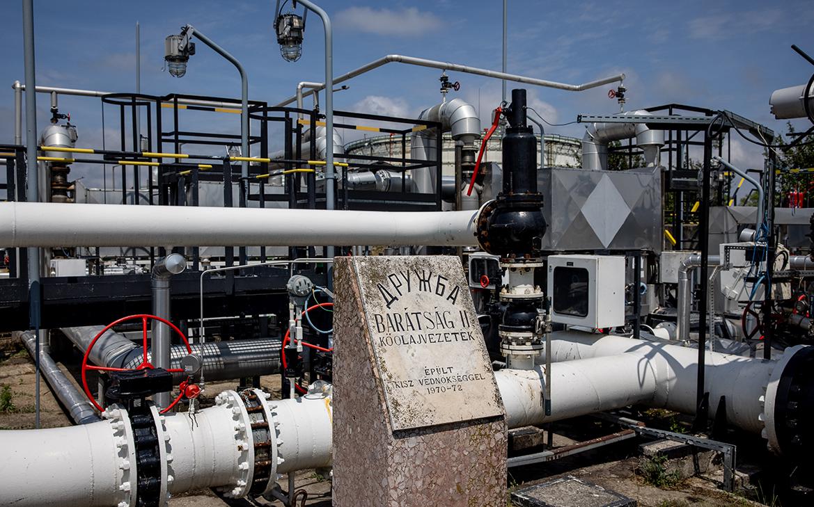 Венгерская MOL обратилась к властям из-за остановки поставок по «Дружбе»