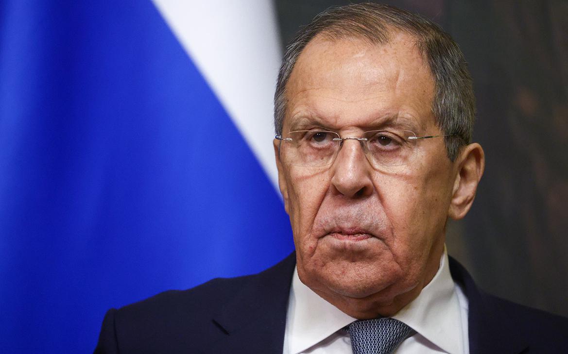 Лавров обсудил Украину с главой МИД Турции