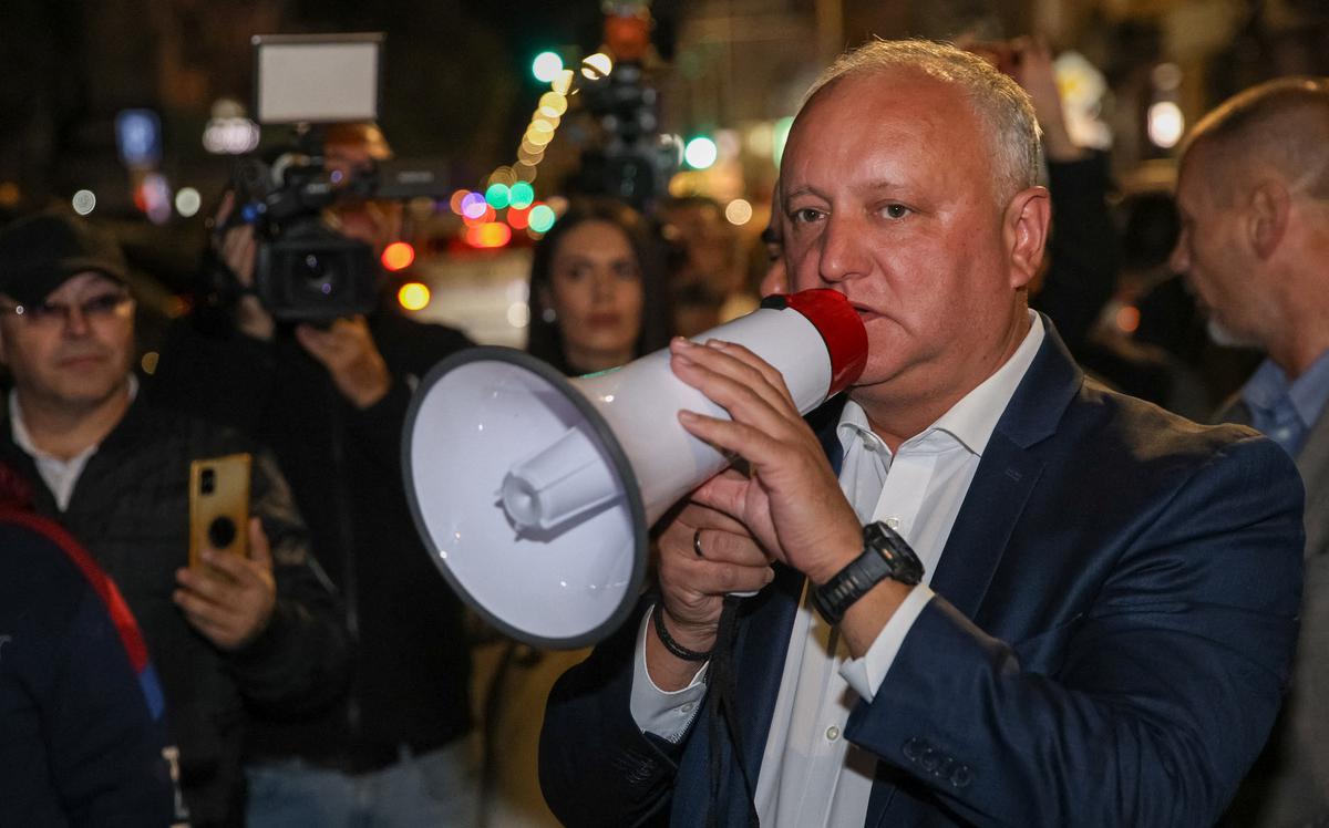 Додон призвал оппозиционные партии Молдавии выйти на протест
