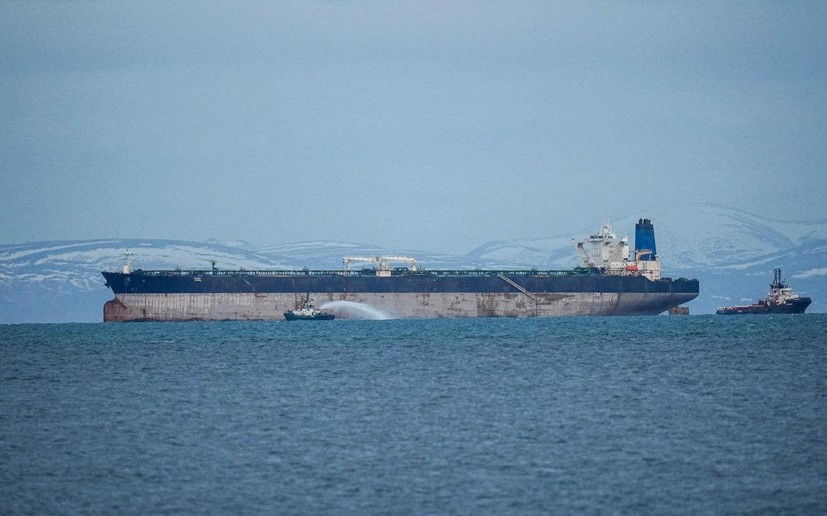 США предъявили обвинение капитану танкера, сменившего флаг на российский