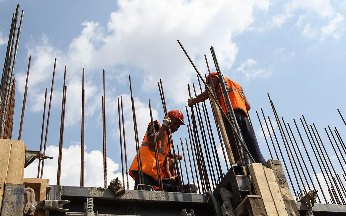 Министр предложил ввести отработку для студентов строительных вузов смотреть онлайн