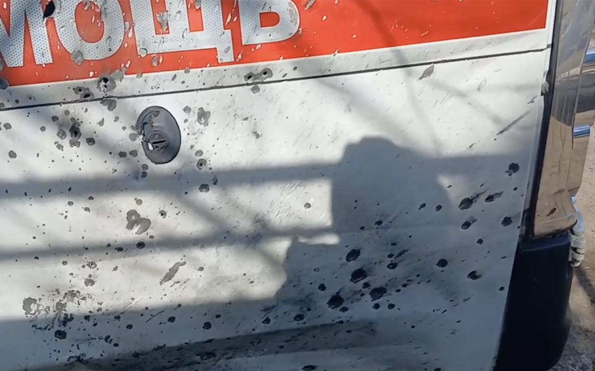 В Херсонской области два автомобиля подорвались на минах, погибла женщина