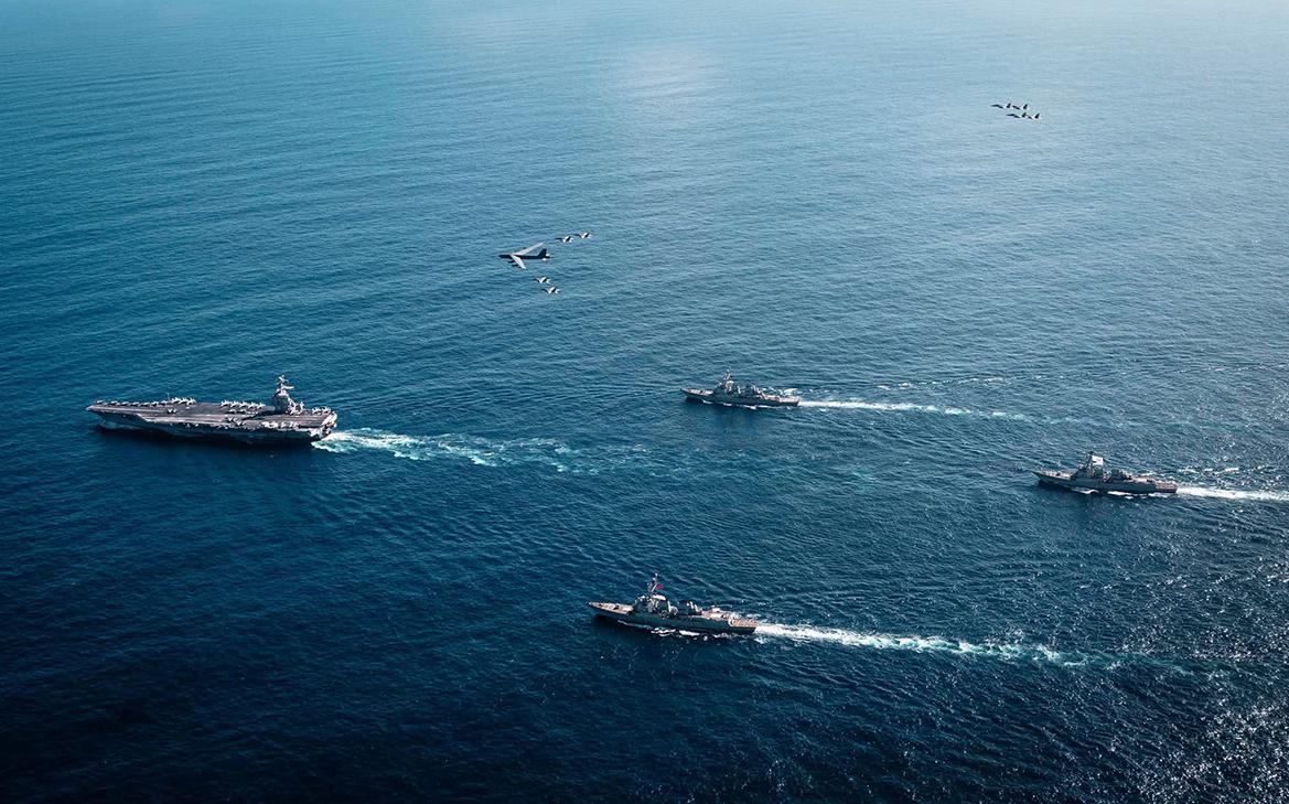 В Карибское море на фоне обострения с Венесуэлой вошел авианосец США