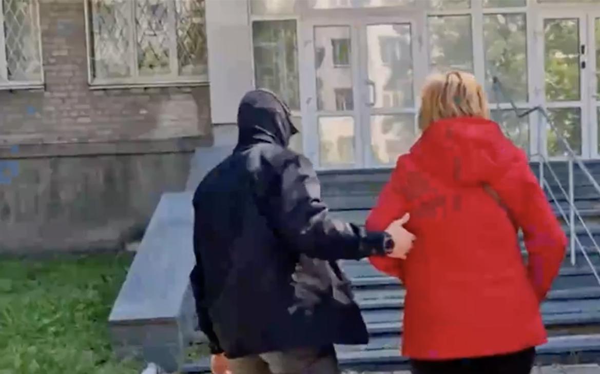 Жительницу Донецка задержали за шпионаж и призывы к убийству россиян