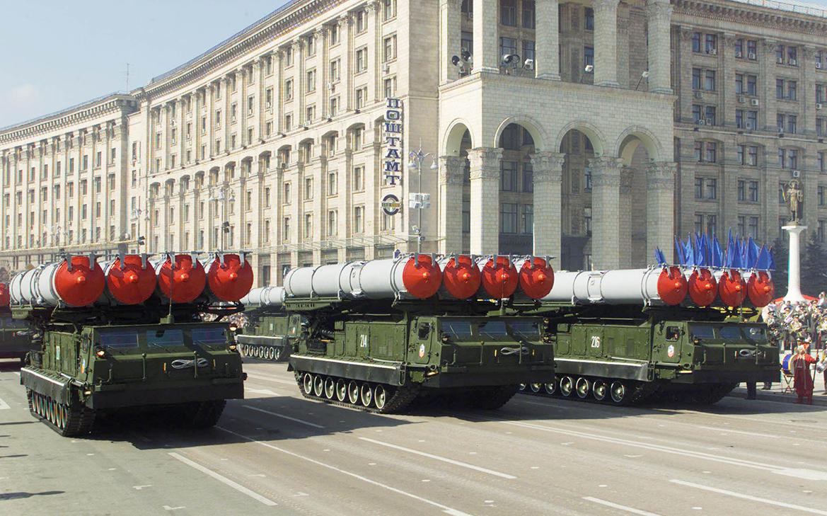 Зеленский сравнил количество ПВО у Украины в начале боев и в 1990-е