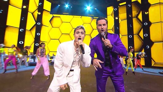 Главный новогодний концерт 02.01.2026 смотреть онлайн