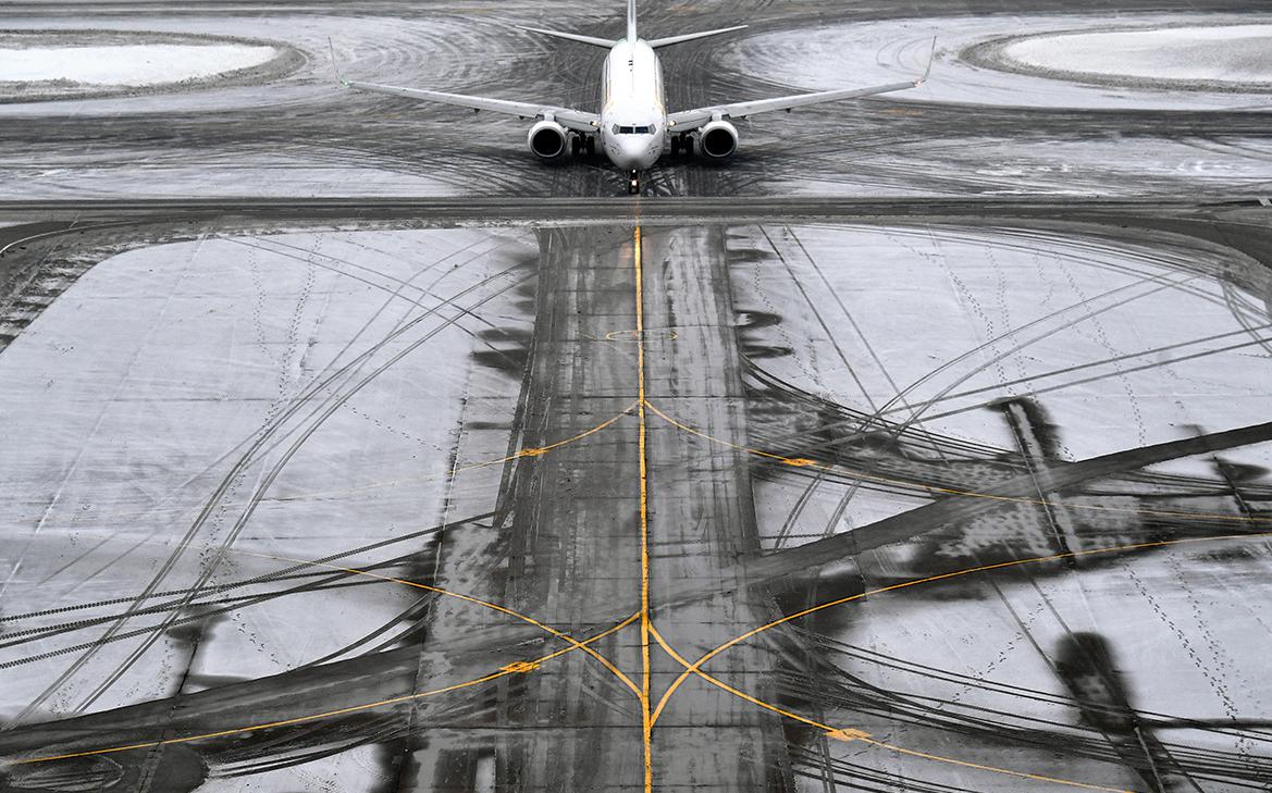 В Домодедово и Жуковском приостановили полеты на фоне атаки дронов