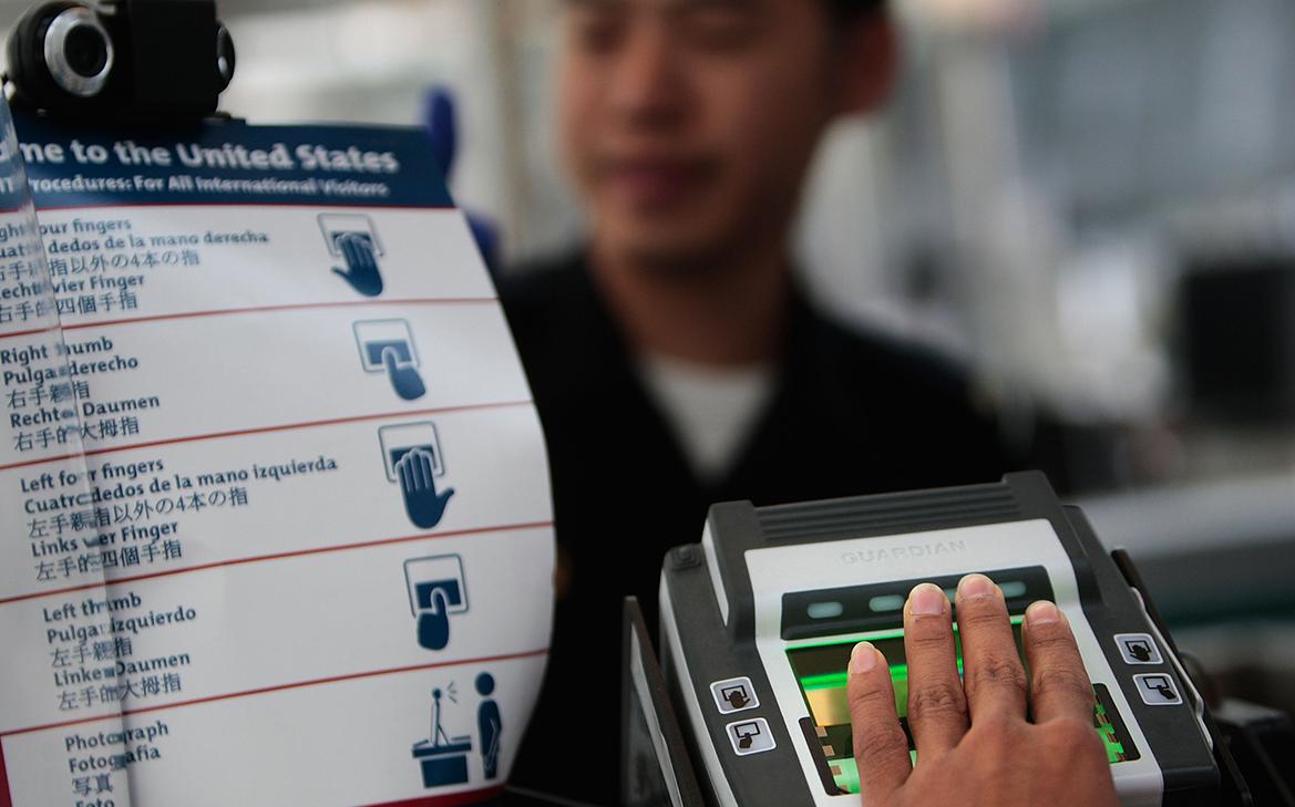 Администрация Трампа сделала рак и ожирение причинами отказа в визах