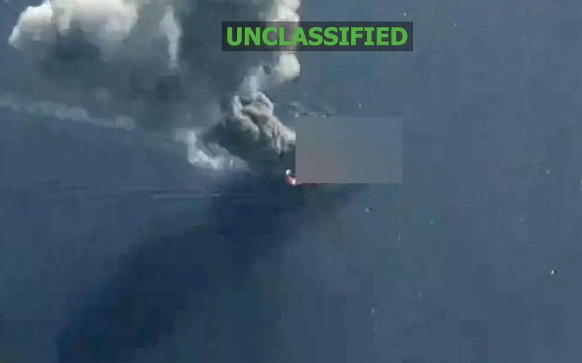 США сообщили об ударе по трем лодкам и смерти 11 наркоторговцев