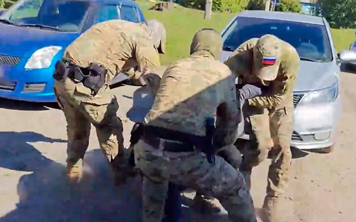 Задержание сотрудника IT-компании в Мордовии по делу о госизмене. Видео