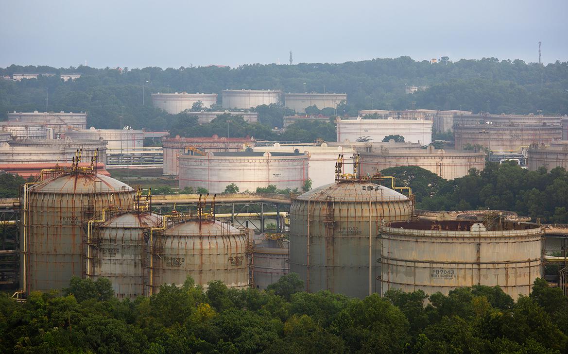 Reuters узнал об отказе Индии закупать нефть из России с поставкой весной