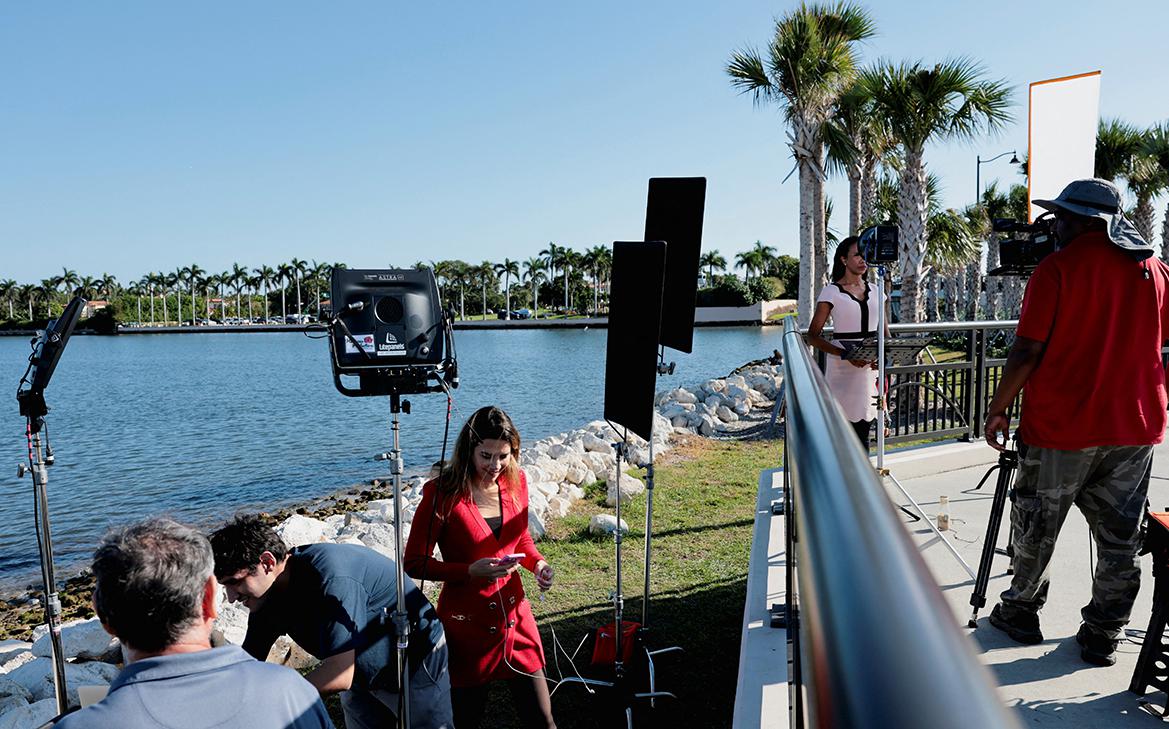 Трамп велел журналистам перекусить, пока идут переговоры с Зеленским