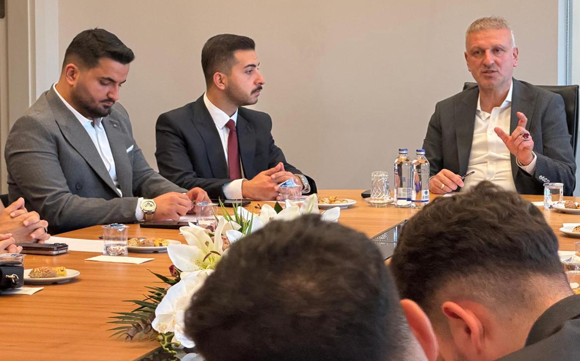 В Анкаре сочли неприемлемым видеоролик певицы Хадисе о голоде