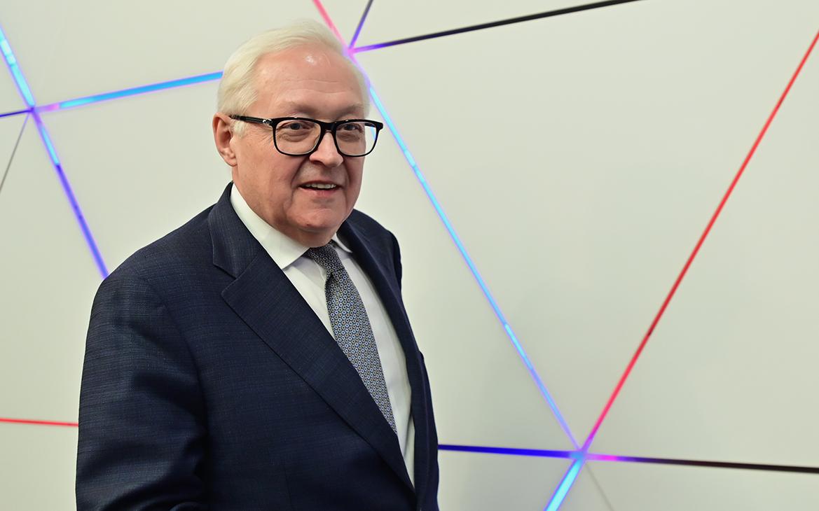 Рябков назвал дату вылета российской делегации в Женеву