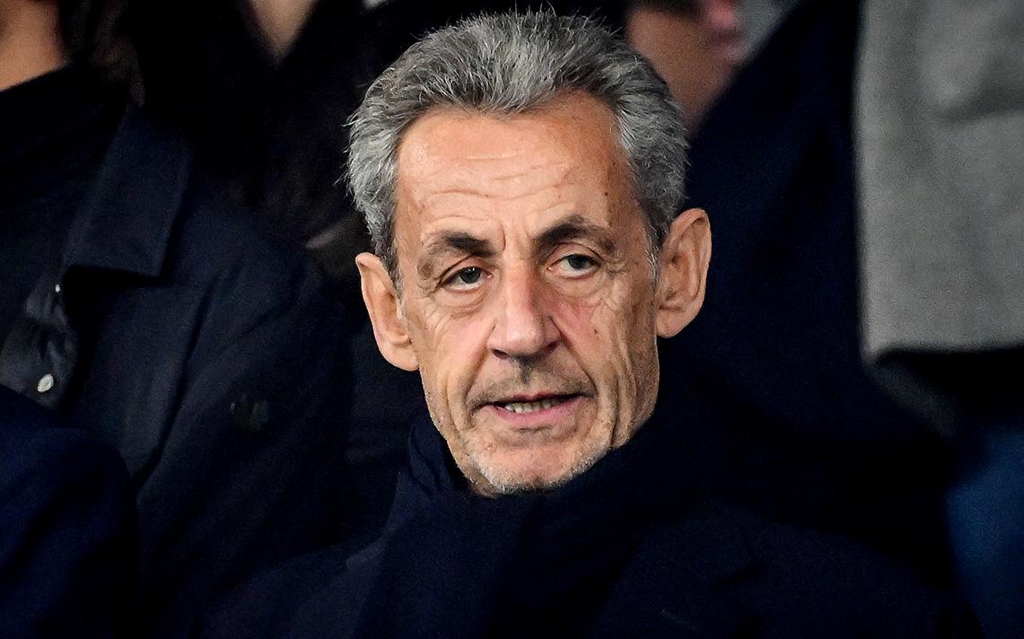 Саркози заявил о тяжелой жизни после трех недель в тюрьме