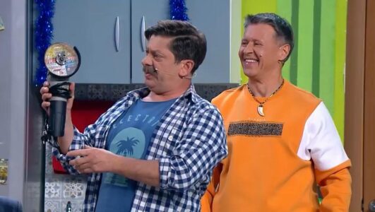 Уральские пельмени Холодецкая удаль 01.01.2026 смотреть онлайн