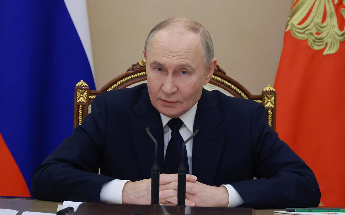 Путин провел в Кремле совещание о ходе военной операции. Видео