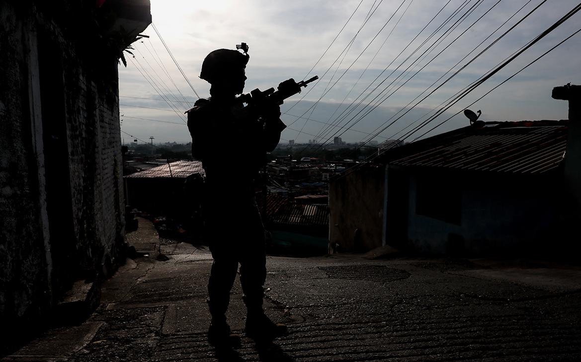 Колумбийские военные нанесли удары у границы с Венесуэлой