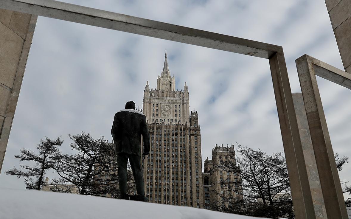 МИД заявил о радикальном отличии мирного плана Украины от обсуждавшегося