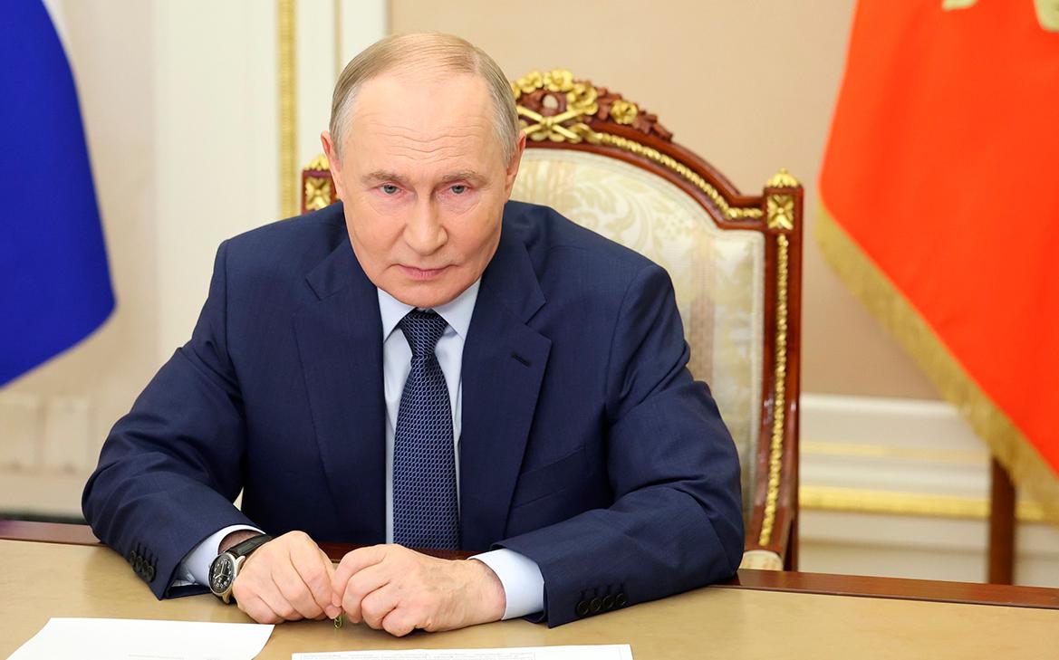 Кремль анонсировал совещание Путина с Совбезом смотреть онлайн