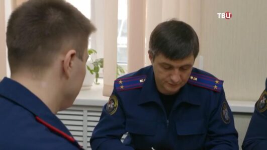 Охота на маньяка Дело о двойных дверях 07.12.2025 смотреть онлайн