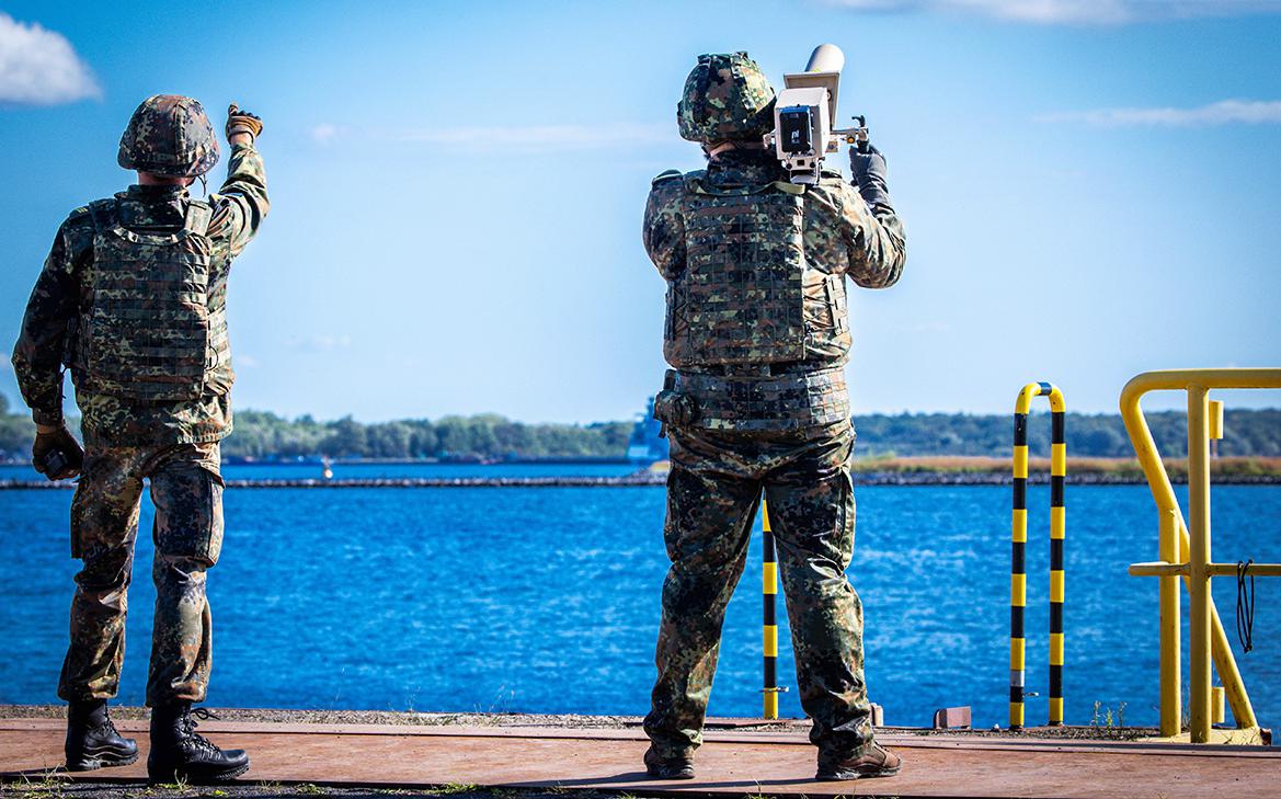 В Германии заявили о возросшей угрозе из-за «роя беспилотников»