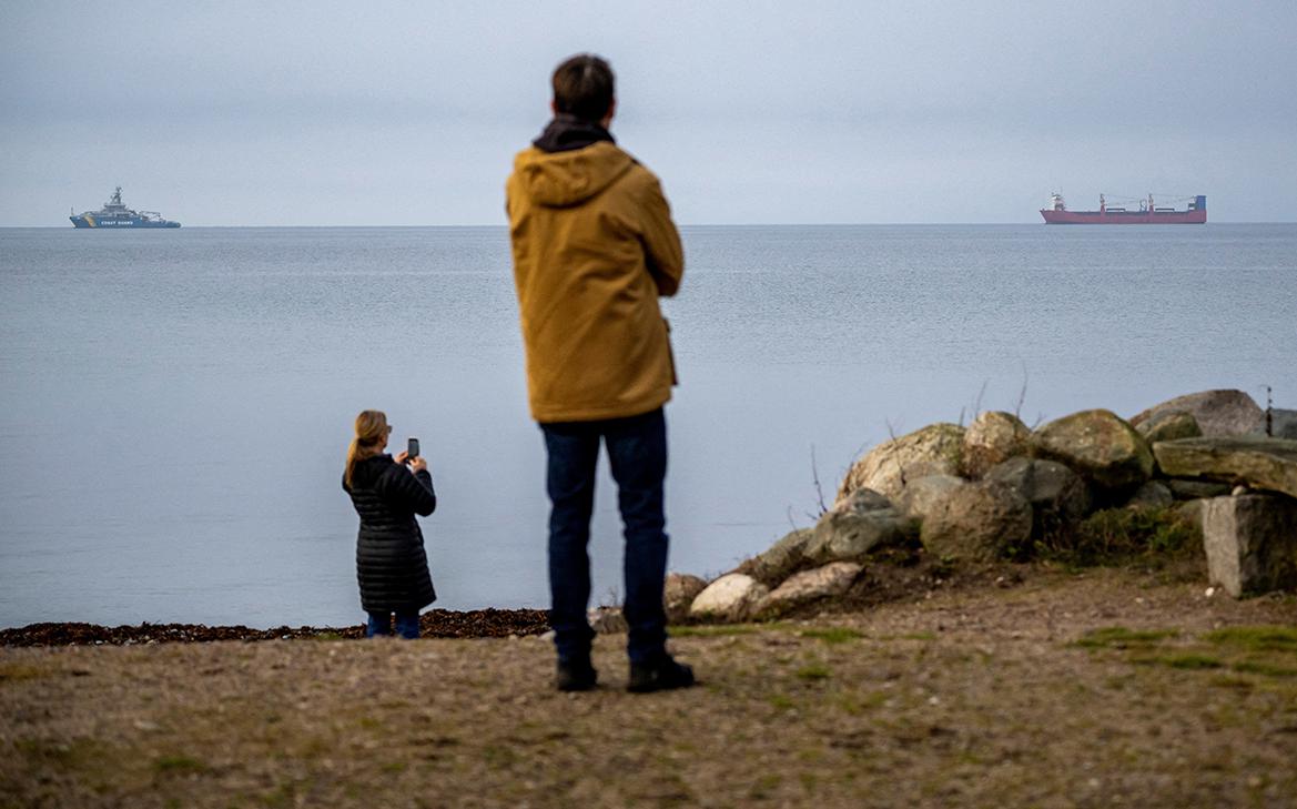 МИД счел необоснованным задержание Швецией российского контейнеровоза