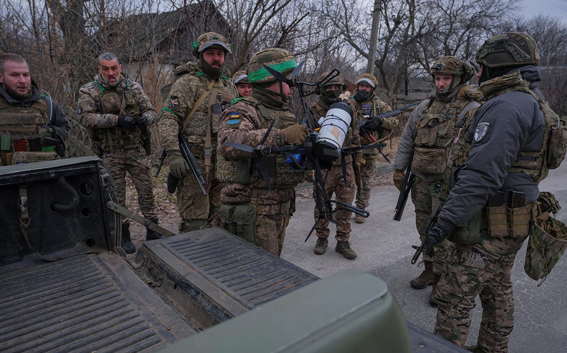 Зеленский заявил о надежде на третий раунд переговоров в феврале