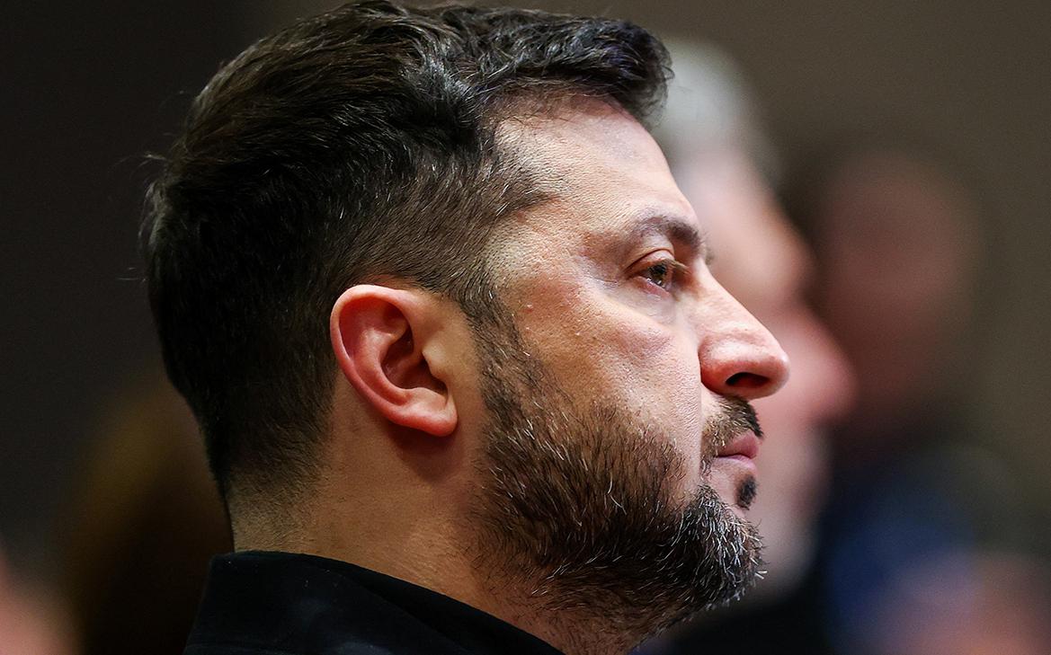 Зеленский рассказал о планах привлечь $800 млрд на восстановление Украины