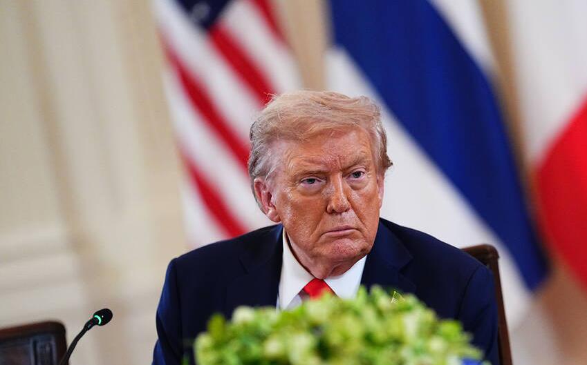 Трамп заявил о рекордном уровне одобрения в США и обвинил СМИ в фейках