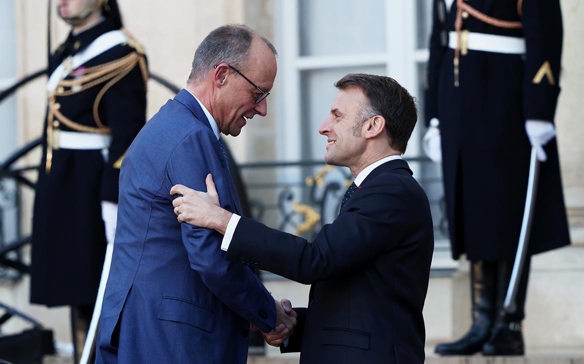 Дуров объяснил, какие политики вводят запреты на соцсети подросткам